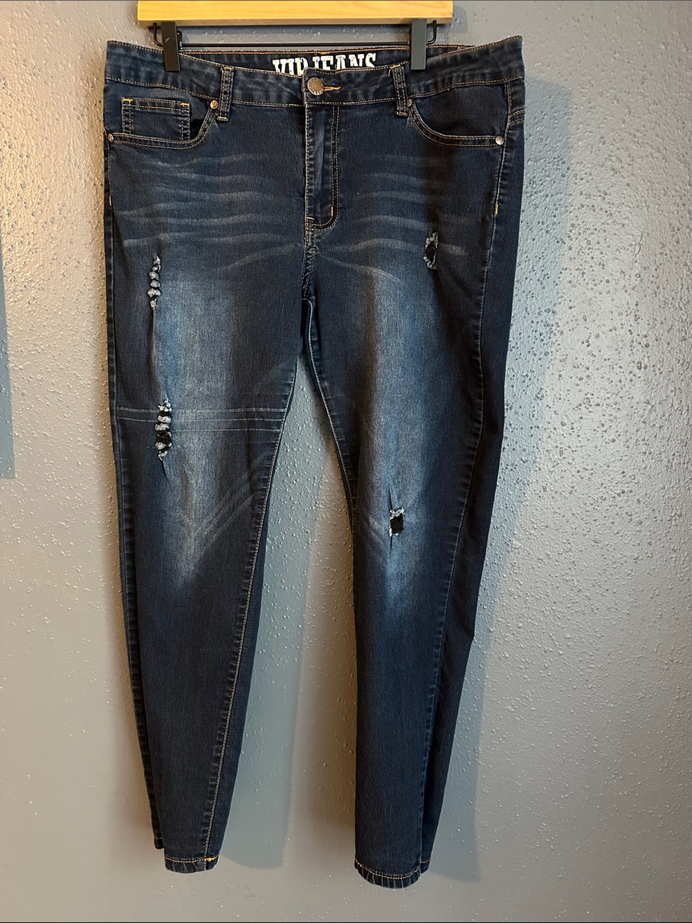Dark Wash Women’s Distressed Jeans - Blue size 17-18